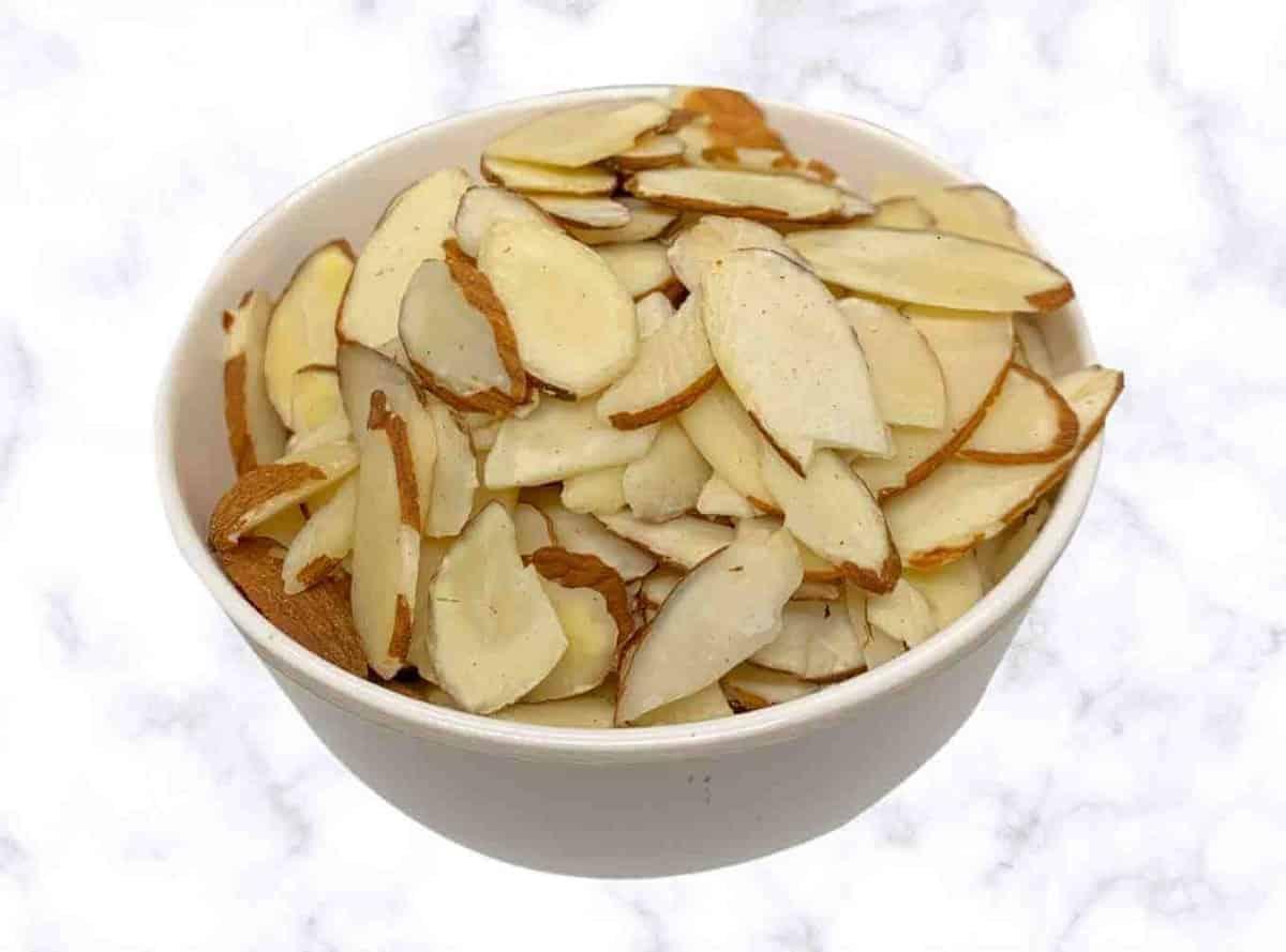 Cut Badam