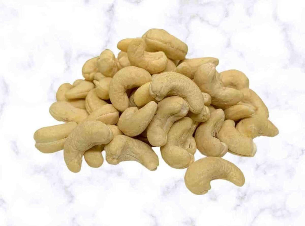 Regular Cashew Nut W320:The Ideal Snack for Any Occasion - AlphonsoMango.in