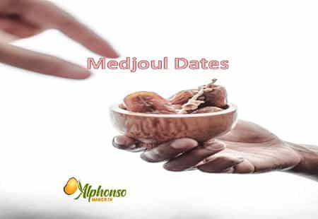 Medjoul Dates - AlphonsoMango.in