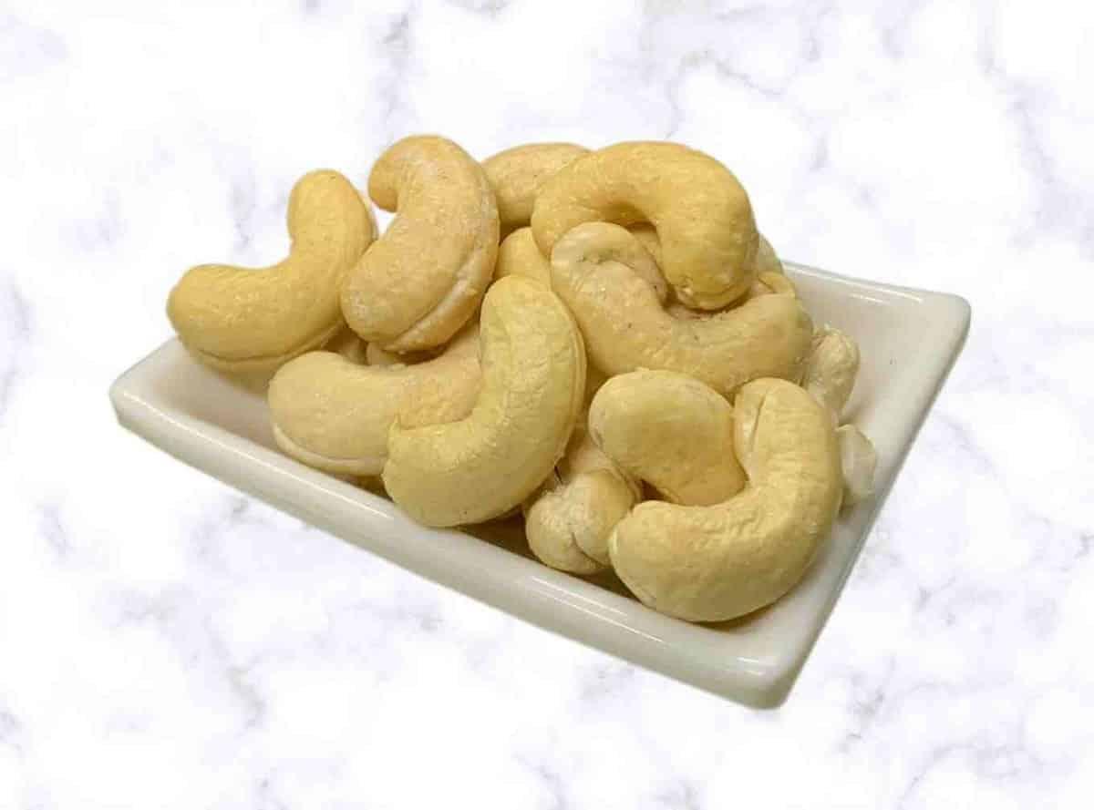 Buy Salted Cashew Nuts Online | Khara Kaju - AlphonsoMango.in