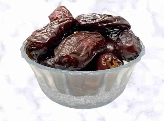 Kalmi Dates | Safawi Dates - AlphonsoMango.in