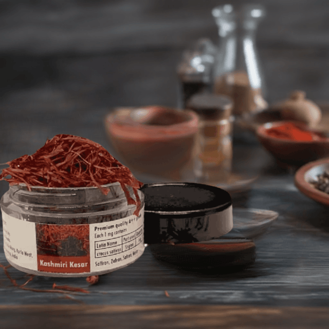 Kashmiri Kesar - Buy Saffron Online | Keshar - AlphonsoMango.in